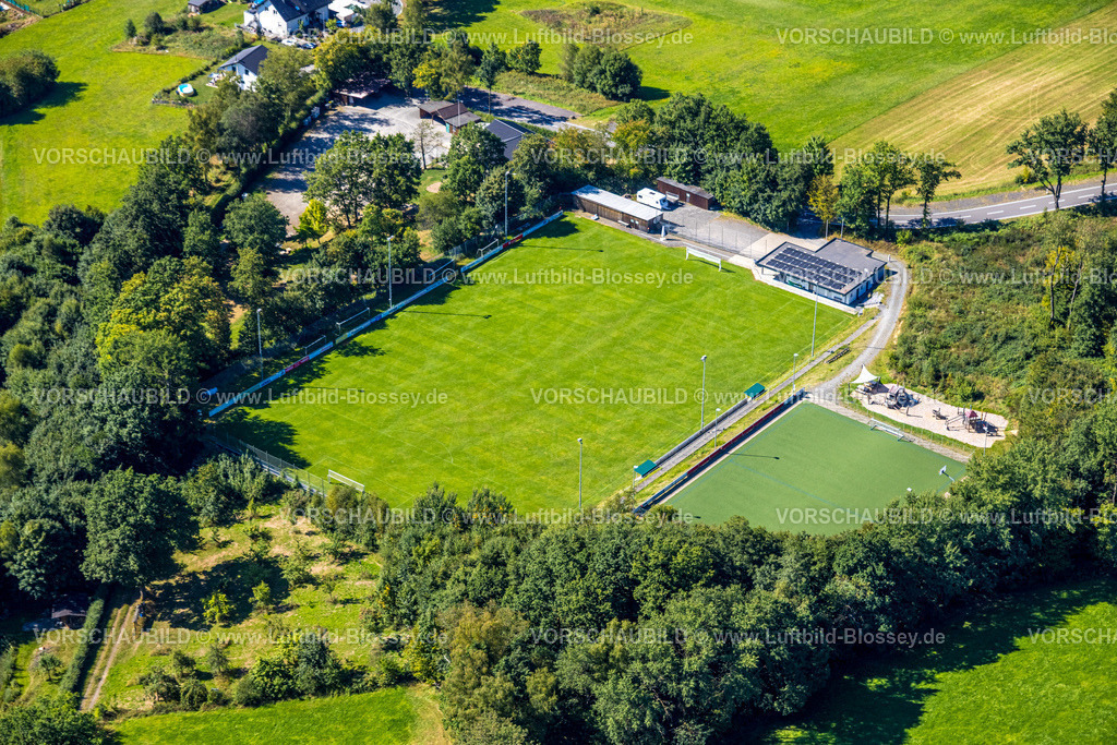 Wenden250811840 | Luftbild, Fußballstadion Sportplatz SV Grün-Weiß Elben 1990 e.V., Elben, Wenden, Sauerland, Nordrhein-Westfalen, Deutschland
