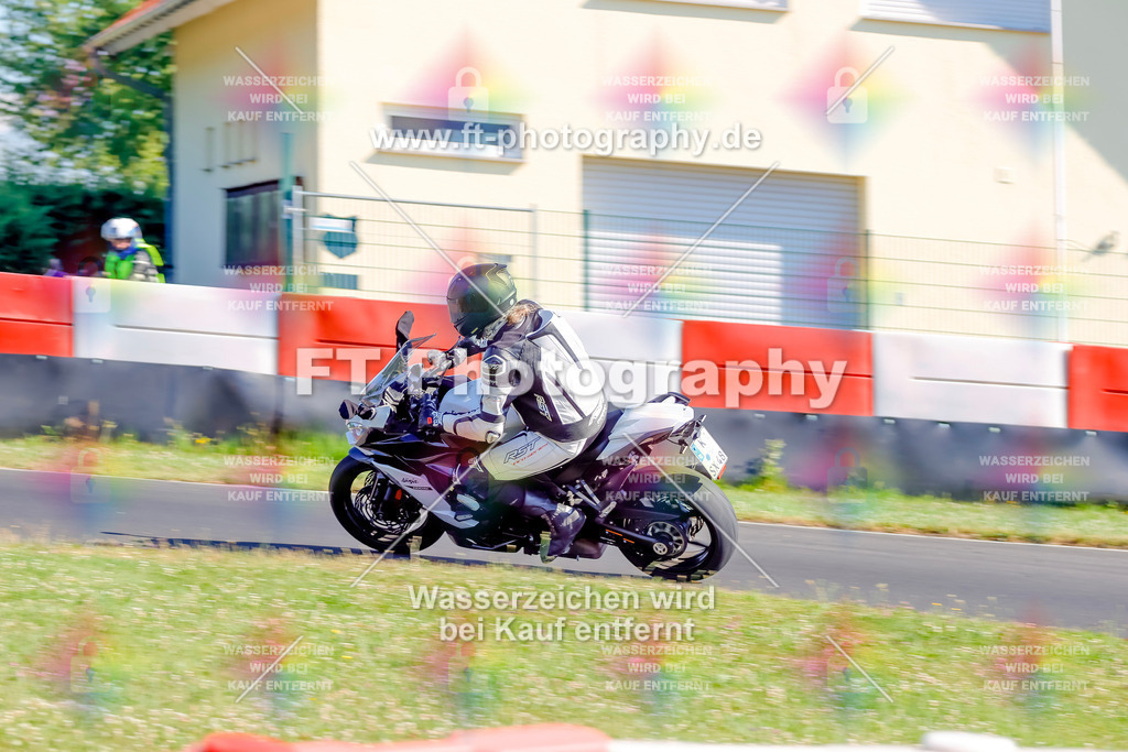 _MOT8872 | Hier findet Ihr Bilder von Touristenfahrten auf der Nürburgring Nordschleife oder von anderen Veranstaltungen die ich besucht habe. Viel Spass beim Durch Schauen 