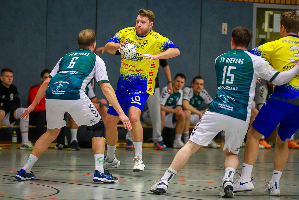 SVN_TvBiefang_161124_164 | Bildergalerie von Sport-Ereignissen aber auch von weiteren spannenden Dingen - nicht nur vom Niederrhein. In Anlehnung an den bekannten Spruch von Hanns Dieter Hüsch heißt das Motto: "Niederrhein ist überall".  - Realisiert mit Pictrs.com