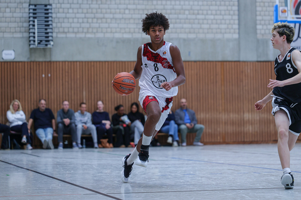 JBBL BAYER GIANTS vs Team BonnKöln RAG-56 | Fotos von Basketballspielen aus dem Raum NRW fotografiert von Gero Mueller-Laschet und Daniel Schaefer - Realisiert mit Pictrs.com