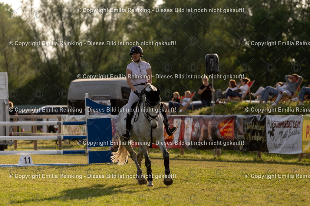 CL5A7320 | Emilia Reinking Fotografie - Realisiert mit Pictrs.com