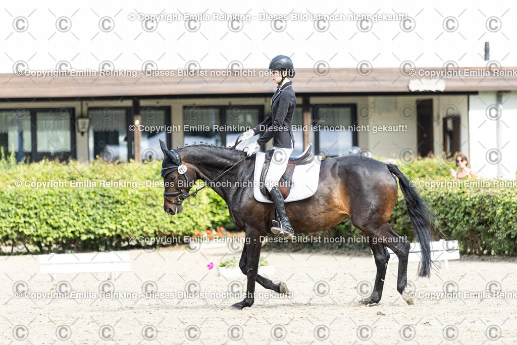 CL5A6170-2 | Emilia Reinking Fotografie - Realisiert mit Pictrs.com