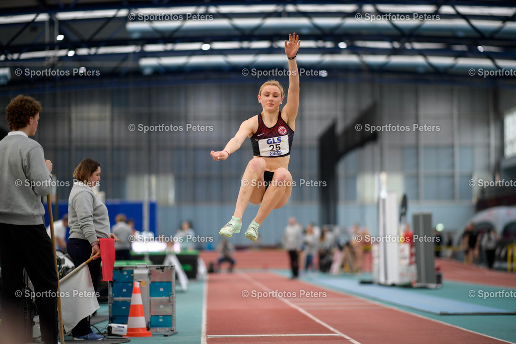 _KP12349_1 | 09.02.2025, xkaix, Leichtathletik 20. Deutsche Meisterschaften, Mehrkampf Halle v.l. Fara Köchling (Eintracht Frankfurt e.V.) - Realisiert mit Pictrs.com
