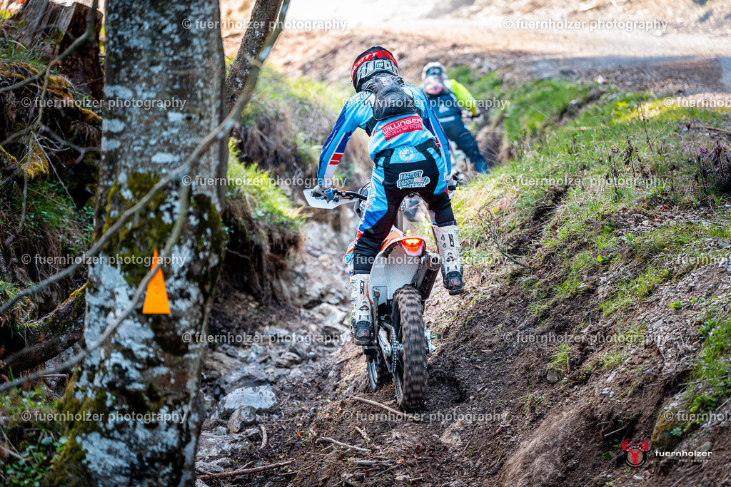 fuernholzer_250501-C2-125 | Fotografische Impressionen von der Red Stag Enduro Extreme by fuernholzer-photography.com. Endurosport in Österreich fotografisch festgehalten von fuernholzer. Auftragsfotografie für Private, Gewerbefotos und Industriefotografie. Eventfotografie, Sportfotografie und Motorsportfotografie. Anbieter von Fotoworkshops, Fototraining, fotografischen Vorträgen und Fotoseminaren.