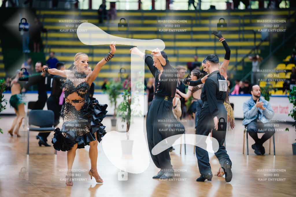 Hessen Tanzt WDSF International Open Latin 1st (17) Artur Balandin _ Anna Salita (T.T.C. Rot-Weiß-Silber Bochum)-2025-05-18-4780 | Webshop for digital downloads and prints of dance sport, event & show photographer Julian Link - Realisiert mit Pictrs.com