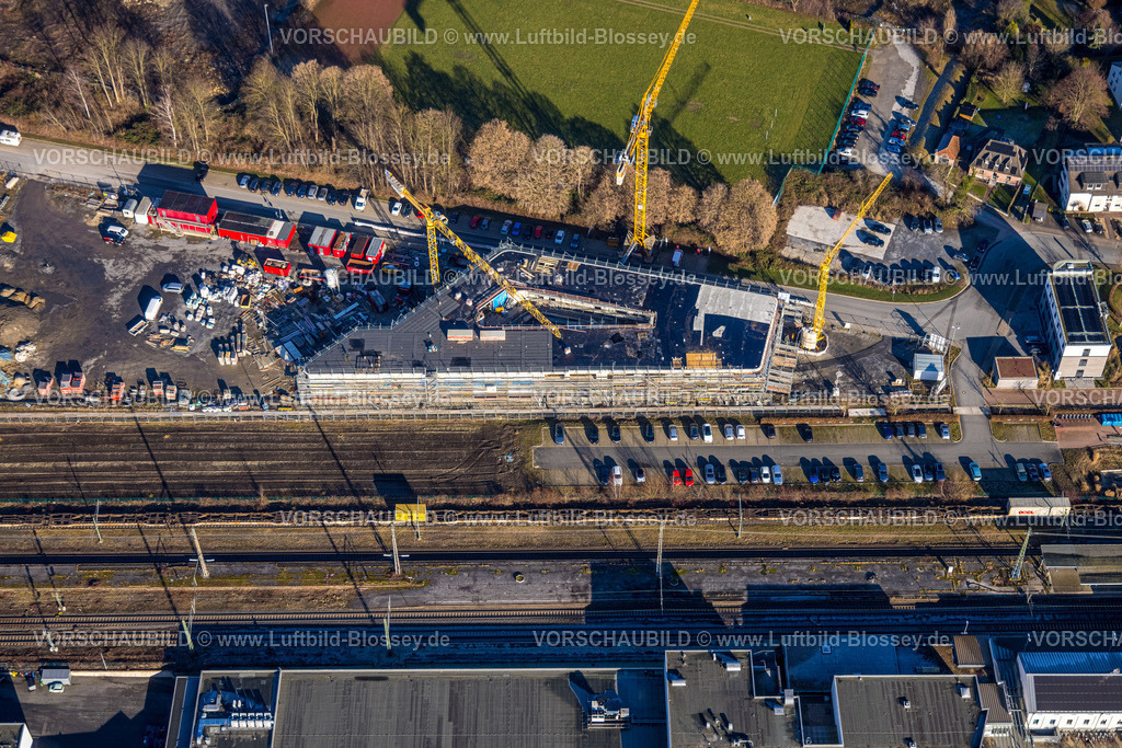Soest260104086 | Luftbild, Bahnhof Soest, Baustelle Werkstraße, Baustelle Bildungszentrum und Dienstleistungszentrum an der Bahnlinie für die VHS, das DiLAS und das Kundenzentrum der Stadtwerke, Soest, Südwestfalen, Nordrhein-Westfalen, Deutschland