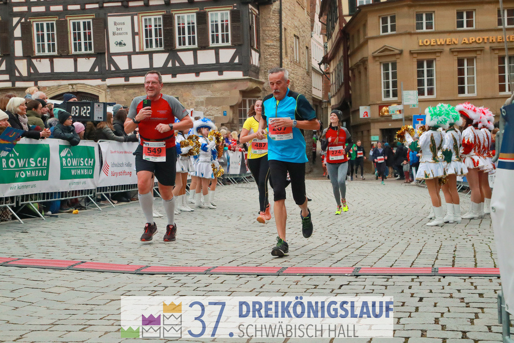 VR Bank Hauptlauf 10000m | 3 Koenigslauf 2023 - Realisiert mit Pictrs.com
