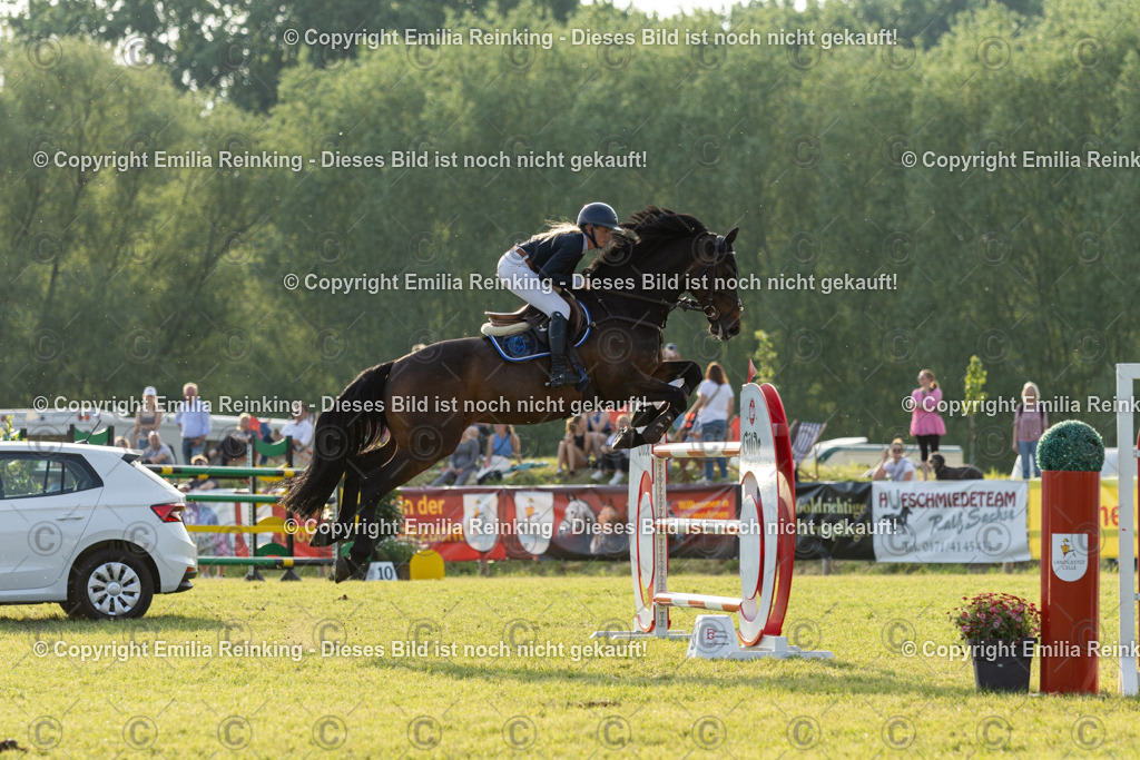 CL5A1183 | Emilia Reinking Fotografie - Realisiert mit Pictrs.com