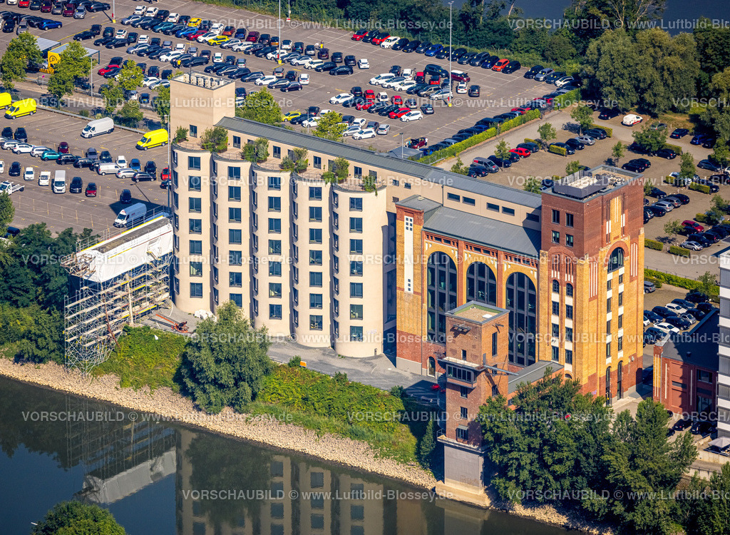 Duesseldorf220701001 | Luftbild, Medienhafen, Plange Mühle Klinikgebäude sowie Büro- und Wohngebäude, Hafen, Düsseldorf, Rheinland, Nordrhein-Westfalen, Deutschland