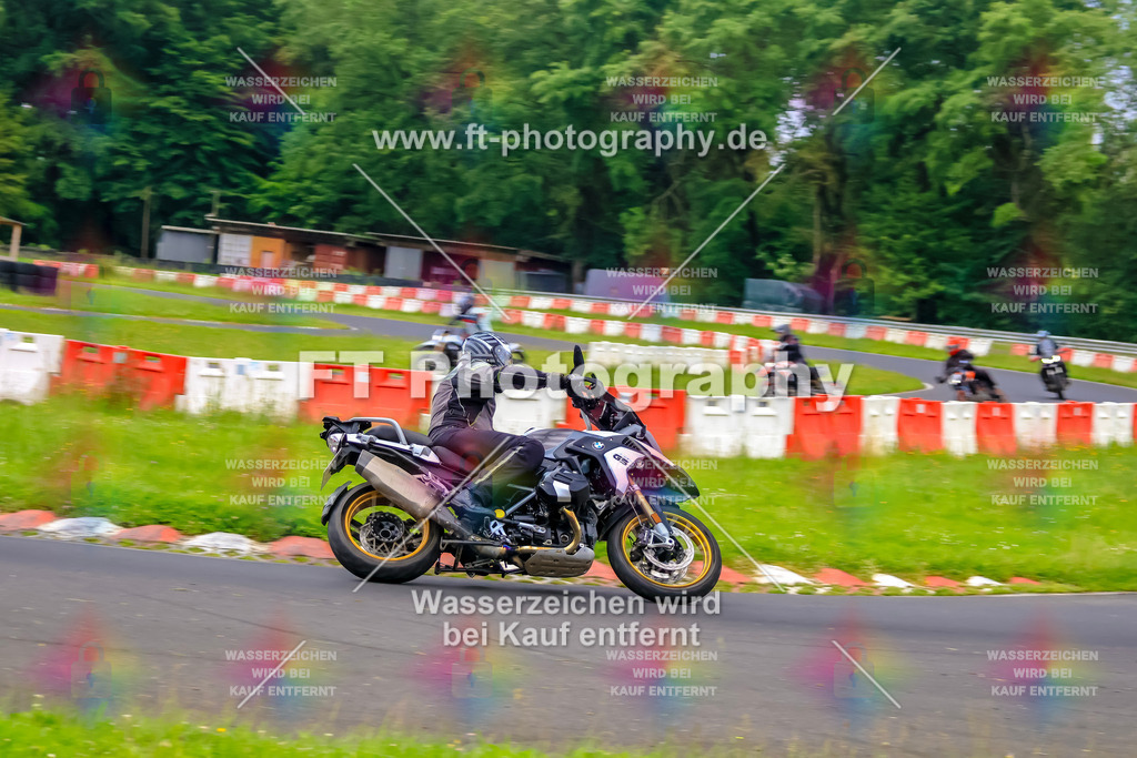 VBK-6279 | Hier findet Ihr Bilder von Touristenfahrten auf der Nürburgring Nordschleife oder von anderen Veranstaltungen die ich besucht habe. Viel Spass beim Durch Schauen 