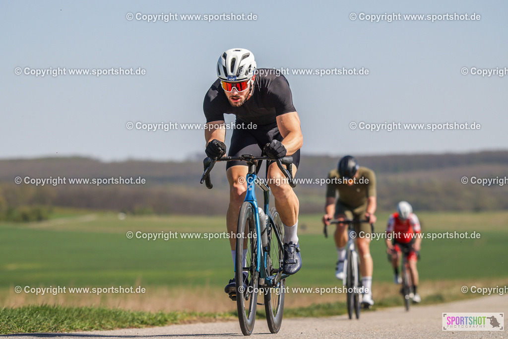 368A3266 | Neusiedlersee Radmarathon 2026@sportshot_your_pictrs #yourpictures#roadtowm2029 #nrm #neusiedlerseeradmarathon #neusiedlersee #neusiedlerseetourismus #burgenland #mörbisch #nrm26 #burgenlandtourismus #voglundco #poweredbyburgenlandtourismus #radsport #rad #marathon #ucigranfondo #visitburgenland #ucigranfondoworldseries