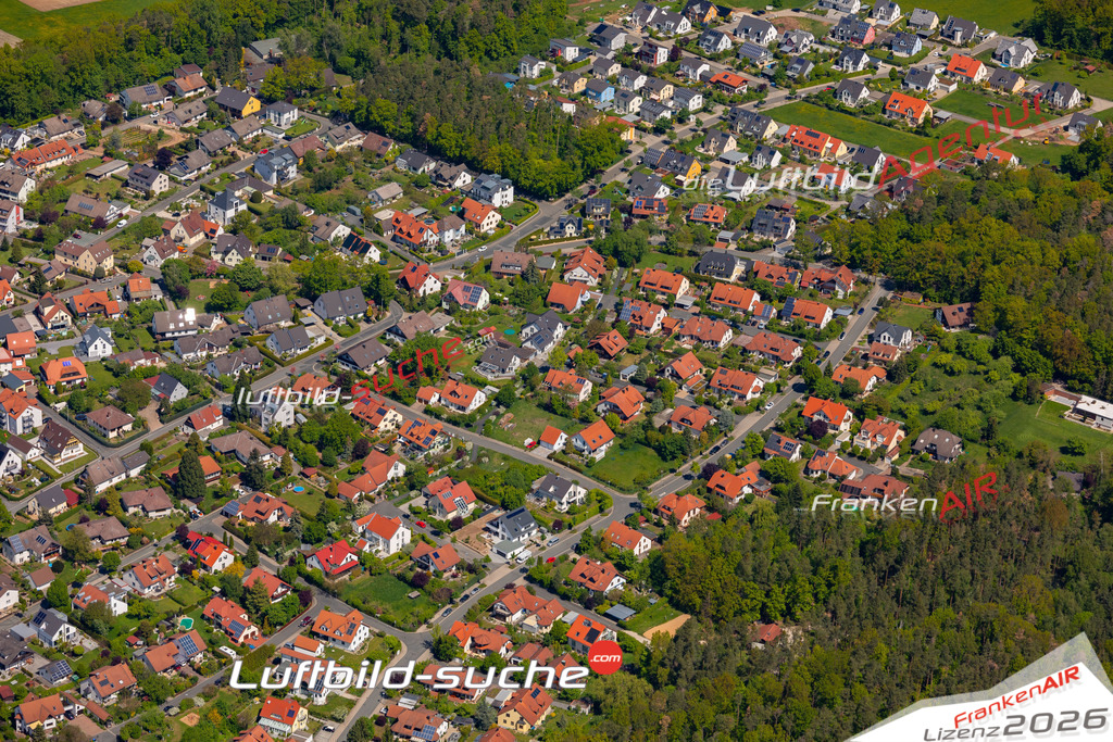 Die Luftbildaufnahme Kersbach - Forchheim wurde 2019 mittels Flugzeug (keine Drohne) erstellt. Perfekte Schärfe und Druck- Ergebnisse- Garantiert!
