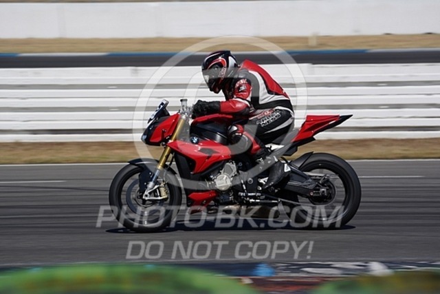 2022_08_12_PBK_14047 | Sportfotografie; SlowMotion; Video; Rennstrecke; Hafeneger; Speer; Racing; RSE; BMW; CBO; Trackday; Motorsportarena; Hockenheimring; Brno; Most; Barcelona; Valencia