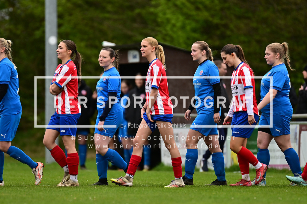 Fußball I Frauen I Saison 2025-2026 I Kreisliga I 13. Spieltag I FC Rosengarten - SV Ahlerstedt-Ottendorf IV I 166925 | Der Sportfotograf. - Realisiert mit Pictrs.com