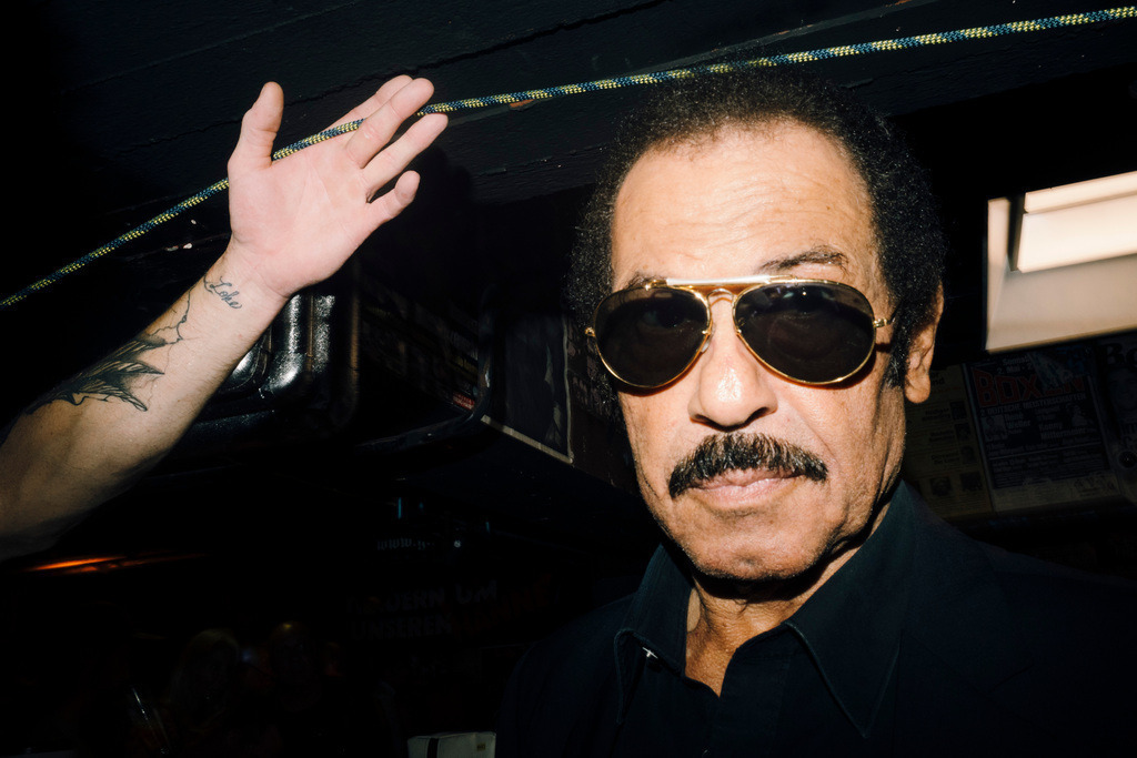 Kalle | Prints and More! BIG and small streetphotography; street, photography, art, Fotografie, Straßenfotografie  - Realisiert mit Pictrs.com