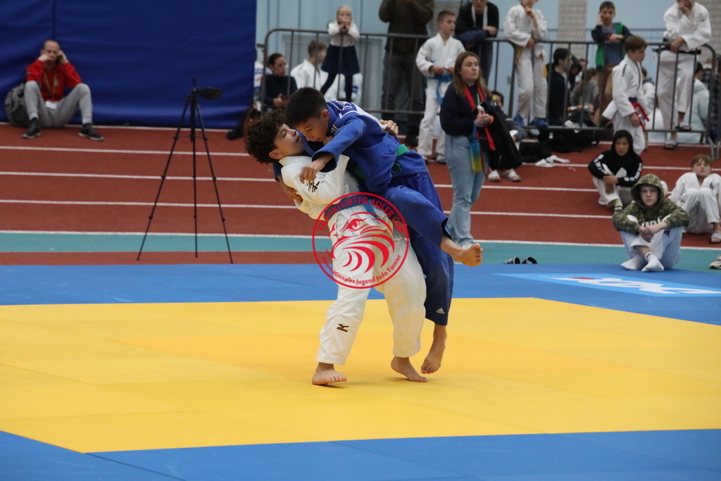 1J7A3021 | Fotos vom Adler Cup - Pictures from Adler Cup

Hier findet Ihr alle Eindrücke und großen Momente der Adler Cup Wochenenden. Here you will find all impressions and great moments of the Adler Cup weekends. - Realisiert mit Pictrs.com