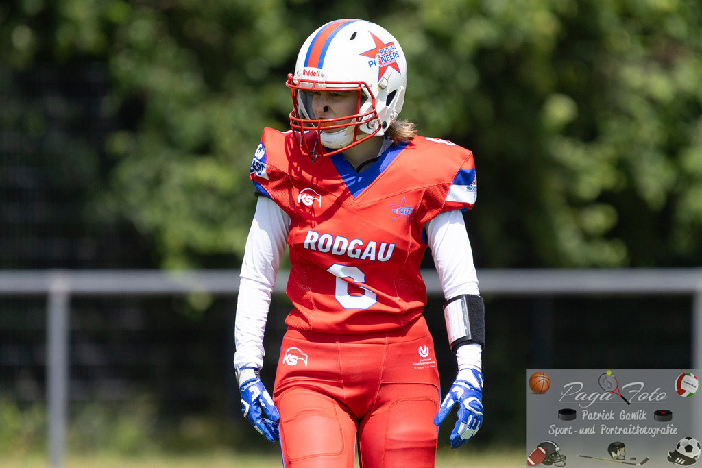 GFLW 1: German Football League Women 1: Rodgau Pioneers Ladies - Stuttgart Scorpions Sisters, 07.06.2026 | Lara Konrath (Rodgau Pioneers Ladies #6), Freisteller, Portrait / Porträt, Rodgau Pioneers Ladies - Stuttgart Scorpions Sisters, Rodgau, Maingau-Energie-Stadion "Am Weichsee", 7.6.2026 - Realisiert mit Pictrs.com