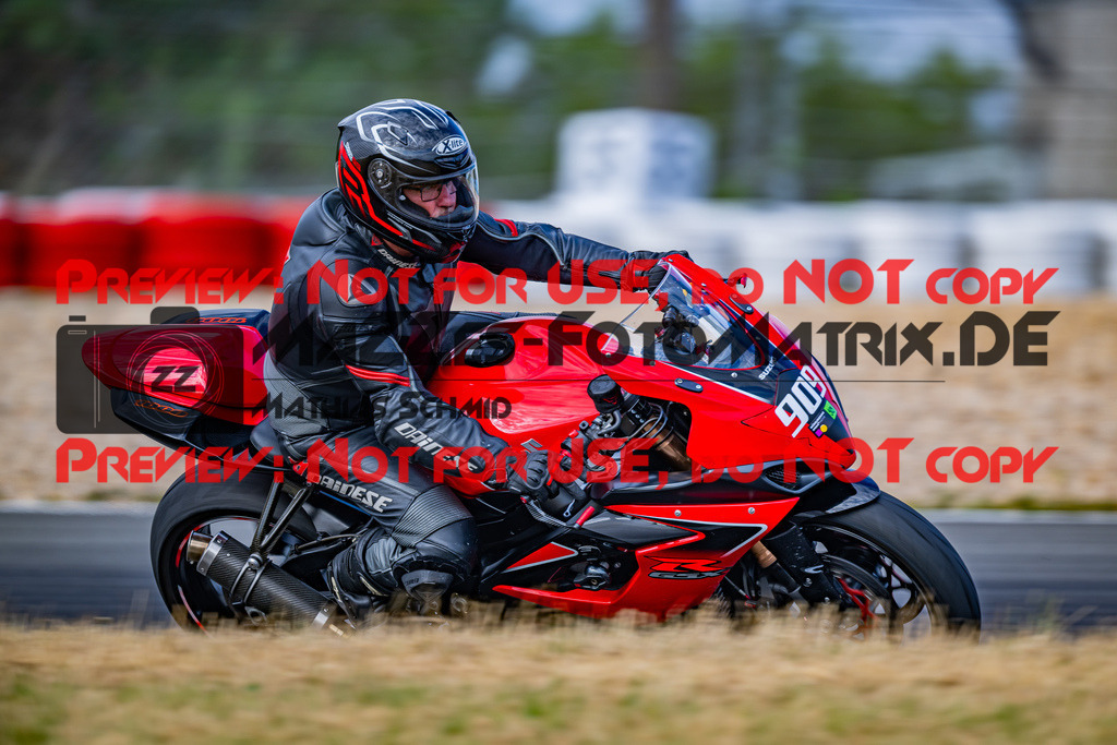 MaZZes_FotoMatrix_230719_6529 | GRUEN