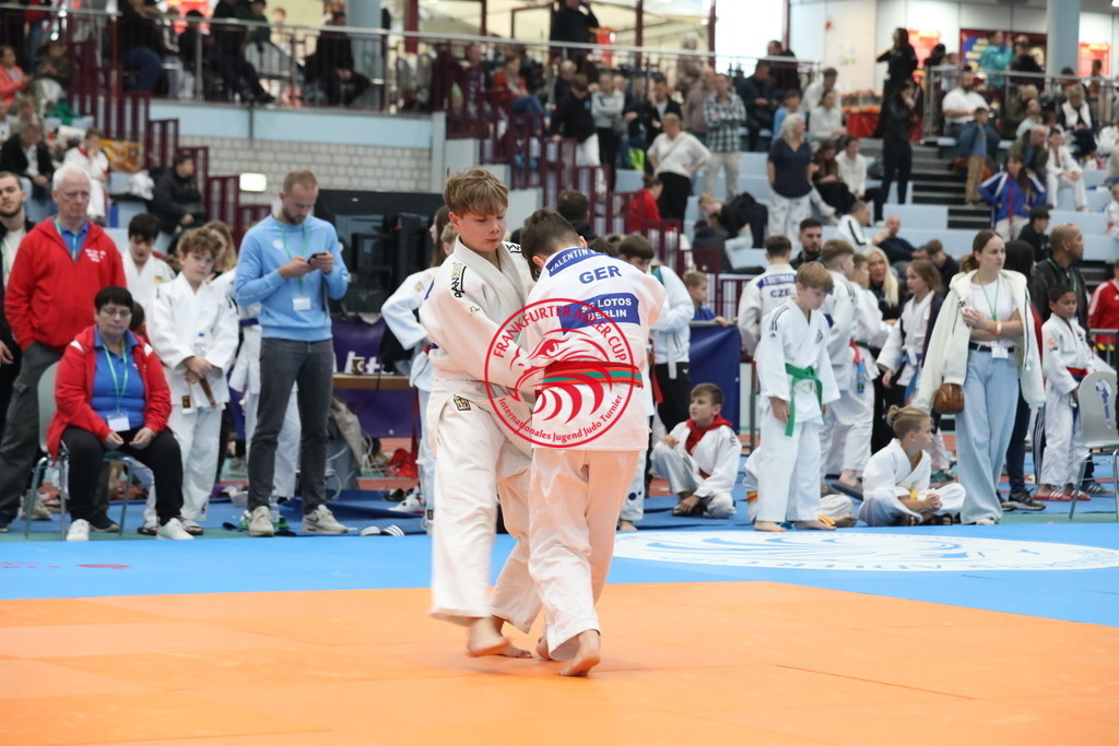 1J7A2876 | Fotos vom Adler Cup - Pictures from Adler Cup

Hier findet Ihr alle Eindrücke und großen Momente der Adler Cup Wochenenden. Here you will find all impressions and great moments of the Adler Cup weekends. - Realisiert mit Pictrs.com