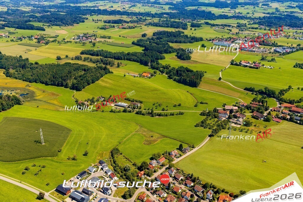 Schrägluftbild  Dabetsweiler  Wangen im Allgäu - Das Luftbild wurde 2025 vom UL-Flugzeug heraus erstellt ( keine Drohne ) - Hochauflösende Luftaufnahme -Nicht vergleichbar mit Google Maps oder Satelittenbilder- Die Geschenkidee !Mit Lizenz und Bildrechte bestellbar