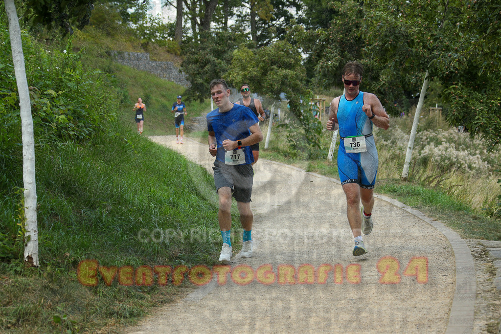 250824_1431_EX1_6506 | Sportfotografie im Rhein-Sieg Kreis, Köln, Bonn, NRW, Rheinland Pfalz, Hessen, etc. Unser Tätigkeitsfeld umfasst den Laufsport vom Volkslauf über den Marathon, Duathlon, Triathon bis zum Ultralauf wie Kölnpfad Ultra oder Schindertrail.