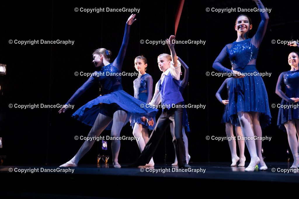 GPHY5056 | DanceGraphy - Realisiert mit Pictrs.com