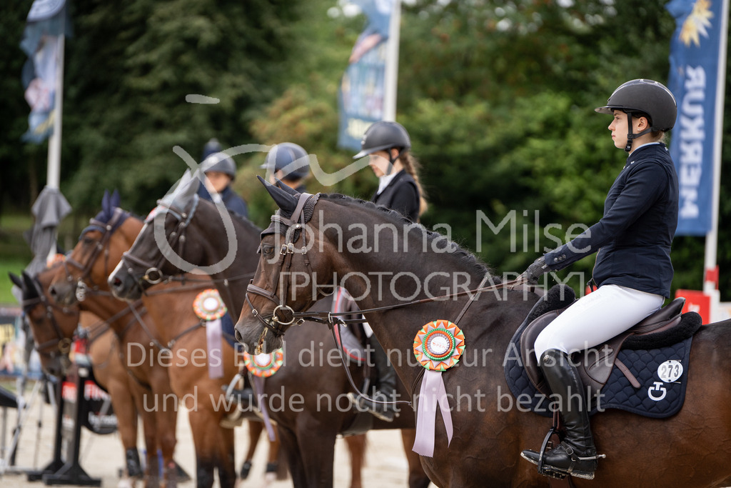 BHO24-SD-FriendshipTour-DSC06979 | Deine schönsten Turniermomente als professionelle Fotos! Entdecke hochwertige Pferdesport-Fotografie im Online-Shop. Jetzt Fotos finden & bestellen!