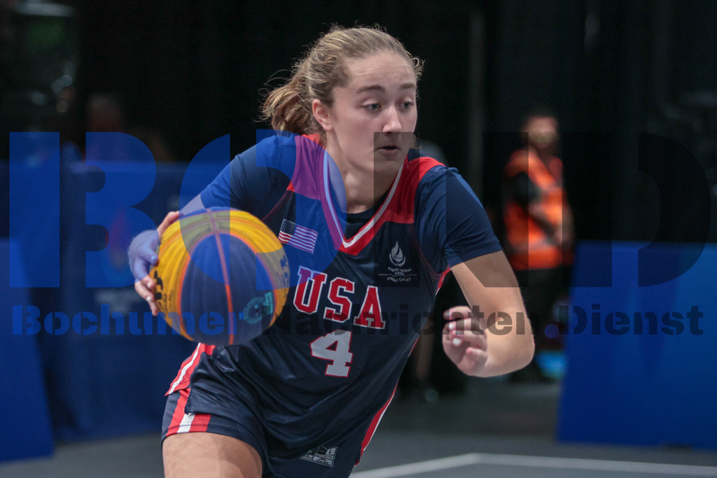 SES_RRG3x320250720-44 | bond - Realisiert mit Pictrs.com