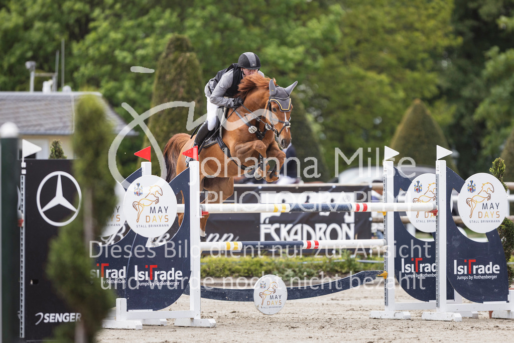 260509_PfSpTa_13_M2-Spr-315 | Deine schönsten Turniermomente als professionelle Fotos! Entdecke hochwertige Pferdesport-Fotografie im Online-Shop. Jetzt Fotos finden & bestellen!