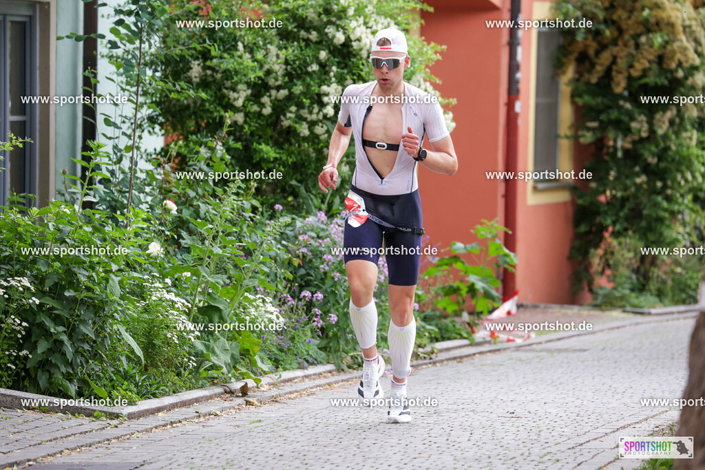 KSZ_5313 | Stadttriathlon Erding 2025. #yourpictrs #sportshot_your_pictrs @Sportshotphotography #stadttriathlonerding Copyright: www.sportshot.de