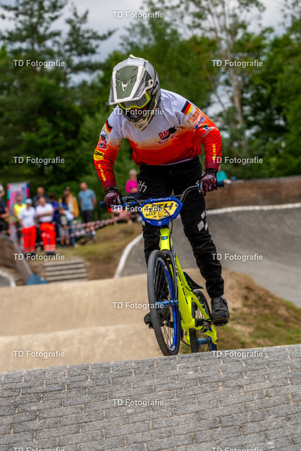 BayBMX2026-06564 | Fotogalerie von Thomas Dettweiler mit Eventbildern und lizenzfreien Fotos. Perfekt als Wandbild, für Büro, Website oder private Nutzung. - Realisiert mit Pictrs.com