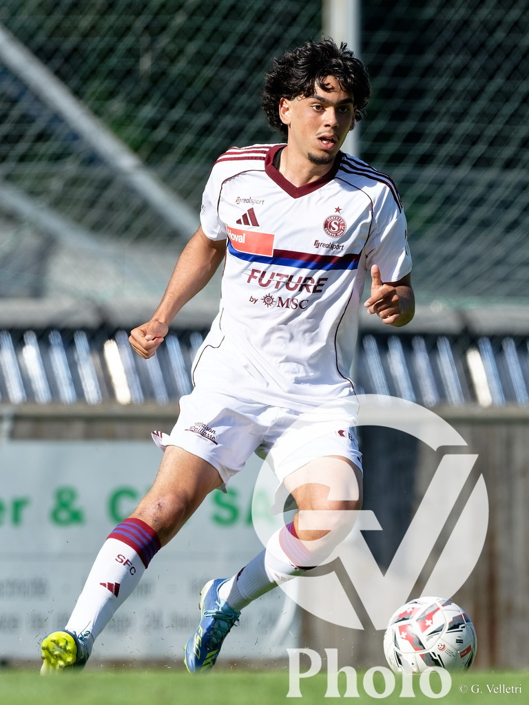 Lancy FC  v Servette FC M-21  - 1ere ligue Classic  | Geneva, Switzerland - April 25 : during the 1ere ligue Classic  match between Lancy FC  and Servette FC M-21  at Stade de Marignac on April 25 , 2026 in Geneva, Switzerland.