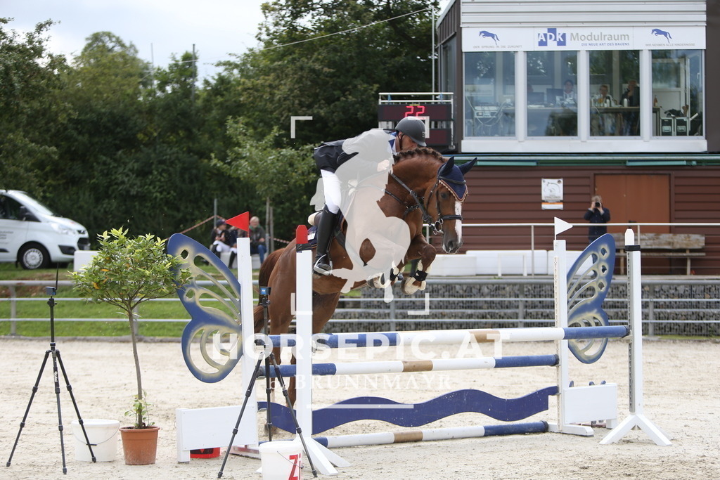 DL2Q0820 | Willkommen bei Brunnmayr - Design & Fotografie – Ihrem Spezialisten für Reitturniere und Pferdeveranstaltungen in Oberösterreich, Salzburg und Bayern! Seit über 17 Jahren sind wir leidenschaftlich dabei.