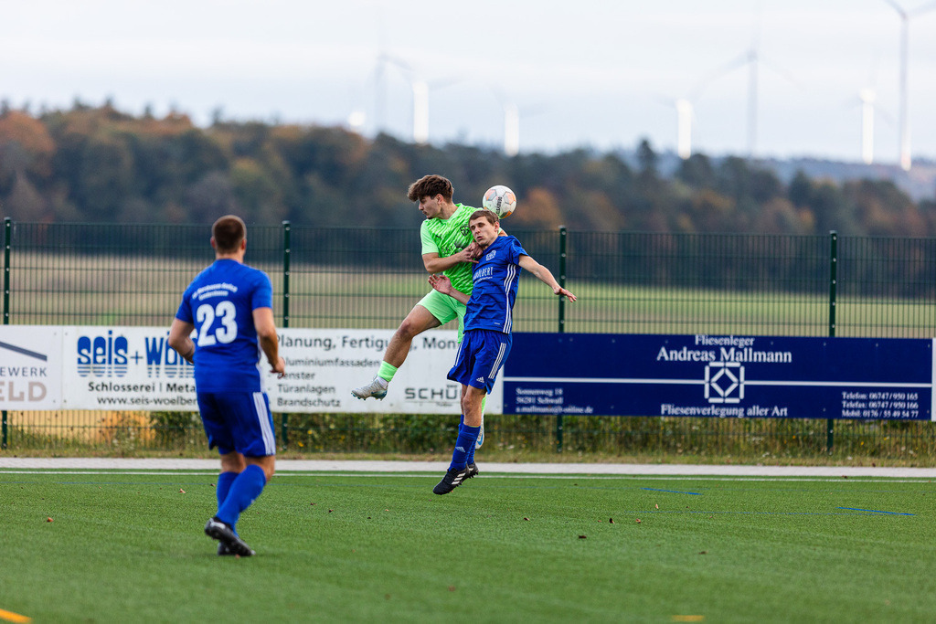 SG Morshausen - FC Karbach II | Sportfotografie Hermann-Josef Stoffel - Realisiert mit Pictrs.com