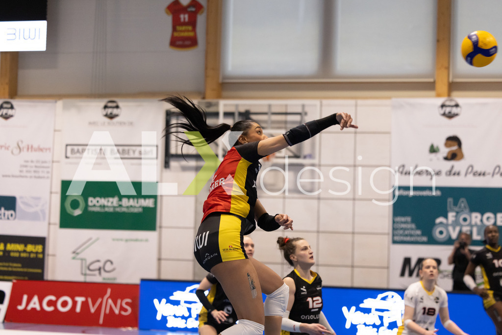 Volleyball I Frauen I Saison 2025-2026 I Volleyball NLA | Women I 1/4 Finals I  BIWI VFM - VC Kanti Schaffhausen I 01.03.2026 | 8 Letícia Bonardi (BR) (BIWI VFM) – Diagonalangriff - Realisiert mit Pictrs.com