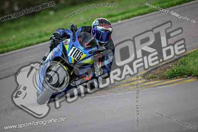 pubi8724 | Professionelle Fotos von Sportveranstaltungen, aber auch Hochzeiten und anderen Events. - Realisiert mit Pictrs.com