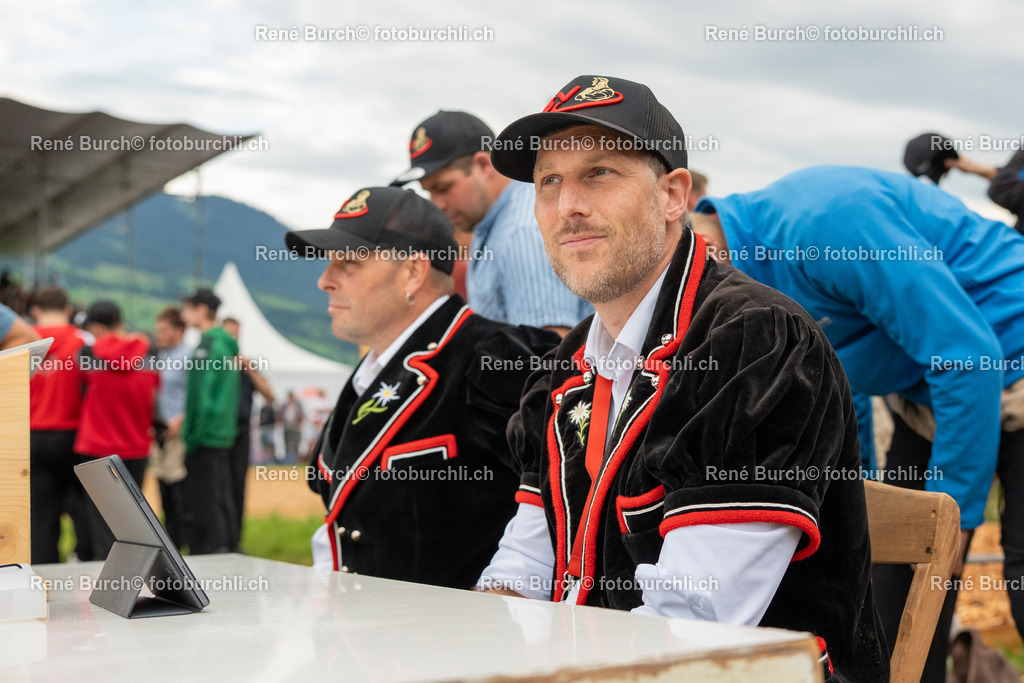 RB_01387 | René Burch leidenschaftlicher Fotograf aus Kerns in Obwalden.  Hier finden sie Sport, Landschaft und Natur Fotografie.
 - Realisiert mit Pictrs.com