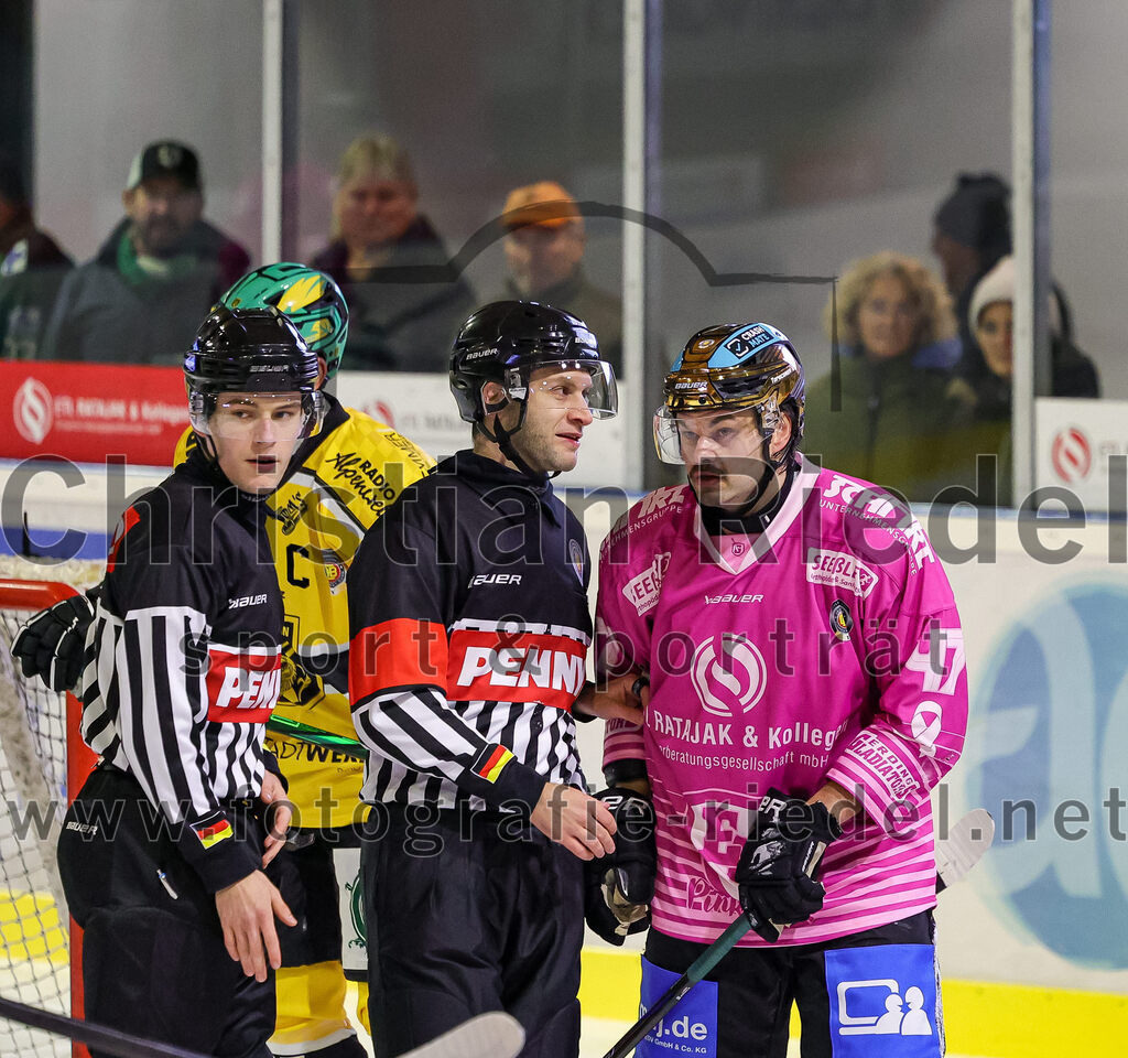 2025-10-28_115_TSV_Erding_gegen_Toelzer_Loewen | Erding, Deutschland, 28.10.2025:Eishockey, Oberliga Süd 2025 / 2026, 13. Spieltag, TSV Erding gegen Tölzer Löwen, Endergebnis: 2:5Marco Pfleger (Erding Gladiators, #47)Foto: Christian Riedel / fotografie-riedel.net