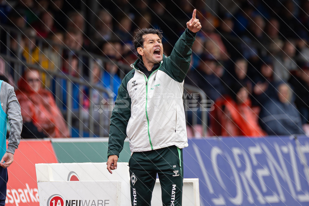 20250921_Picselweb-Fotografie_Meta_1R3_1723 | SV Drochtersen Assel - Werder Bremen II 3:2 - Realisiert mit Pictrs.com
