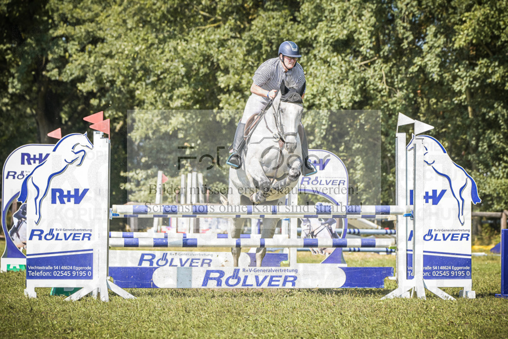 DOS_0027 | Entdecke hochwertige Reitturnierfotos von Foto Oger. Professionell, emotional und authentisch – jetzt Lieblingsmomente im Shop bestellen.Deutschlandweite Turnierfotografie. - Realisiert mit Pictrs.com