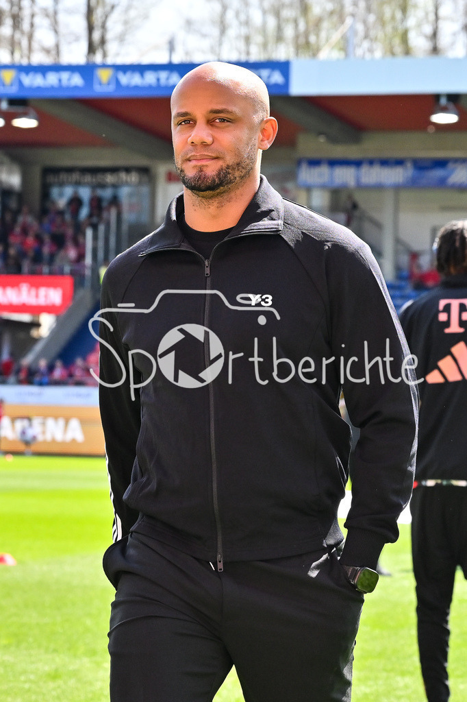 1. FC Heidenheim - FC Bayern München | im Bild Vincent KOMPANY Trainer FC Bayern Muenchen / Einzelfoto / Freisteller / Bundesliga: 1. FC Heidenheim - FC Bayern Muenchen, Voith Arena am 19.04.2025