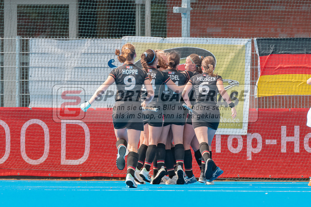 HK_20230715_102768 | Euro Hockey WU18 SF2 Spain vs Germany Championship Girls &amp; Boys am 15.7.2023 CHTC , Krefeld ,