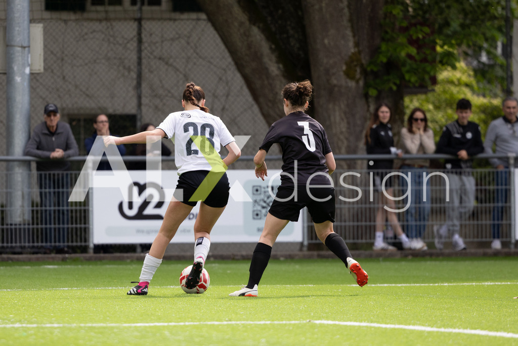 Fußball I Frauen I Saison 2025-2026 I Frauen 3. Liga | FVRZ Gruppe 2 | 18. Spieltag I Spielvereinigung Schaffhausen Damen 1 - Team Furttal Zürich I 17.05.2026 | Hochwertige Sportfotos kaufen & lizenzieren für Medien, Vereine, Agenturen & Sportler:innen. Entdecke professionelle Sportfotografie im Bildshop von Alexander Franzen. - Realisiert mit Pictrs.com