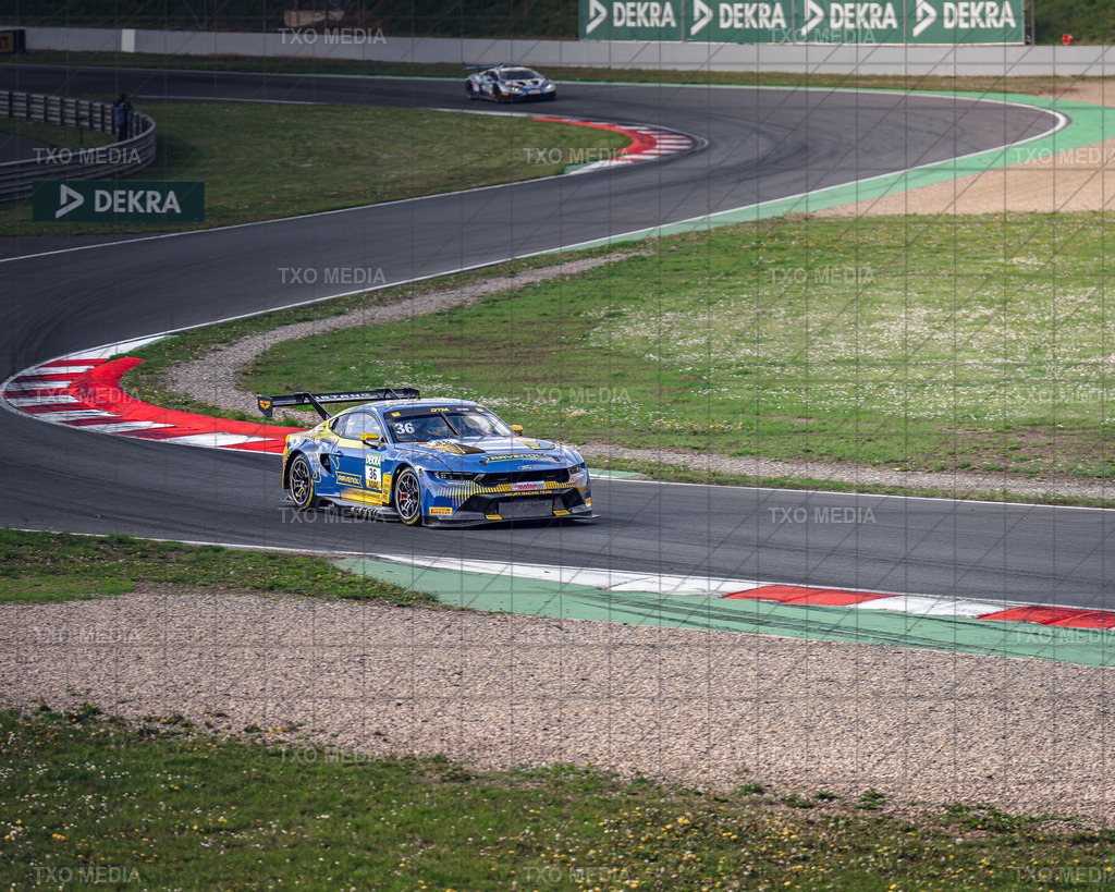 _TXM5523 | Exklusive Motorsport-Fotografie aus Leipzig von TXO Media – für Rennfahrer, Teams & Sponsoren. Sausemuth liefert starke Bilder, die Emotion zeigen. Jetzt buchen & glänzen! - Realisiert mit Pictrs.com