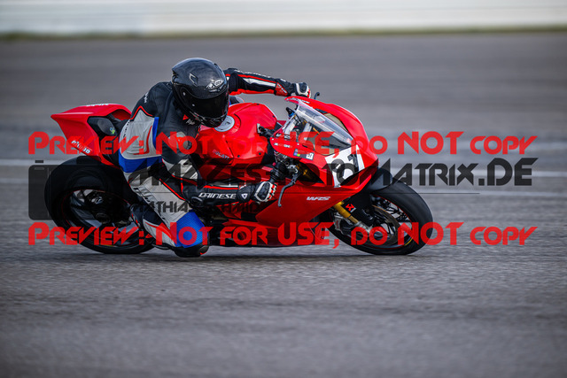 MaZZes_Fotomatrix_20240317_6021986_4029 | Fotograf Mathias Schmid
Sportfotograf,
Eventfotograf,
Hochzeitsfotograf,
Portraitfotograf