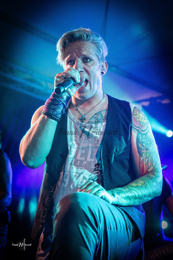 Audio Gun | Frank Herberich Fotografie, Frank Herberich, Fotografie, Hochzeit, Portrait, St. Peter Ording, Ording, Westerhever, Nordsee, Frank Fotografie, Hardheim,  Odenwald,Walldürn, Band,Eventfotografie - Realisiert mit Pictrs.com