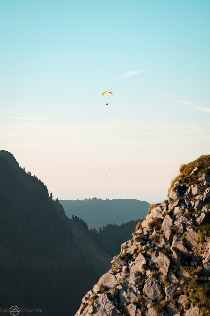 Neuenalp_20240511_0242 | Format 3 zu 2 - Realized with Pictrs.com