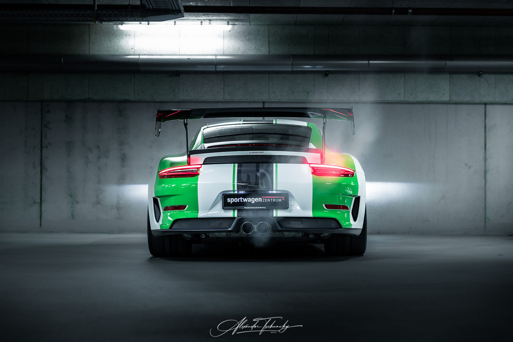 R6AT0233 _Alexander Tschuncky | Entdecken Sie die faszinierende Welt von Alexander Tschuncky Arts: Kreative Fotografie, atemberaubende Automobilkunst und hochwertiger Bilderdruck. Lassen Sie sich inspirieren! - Realisiert mit Pictrs.com