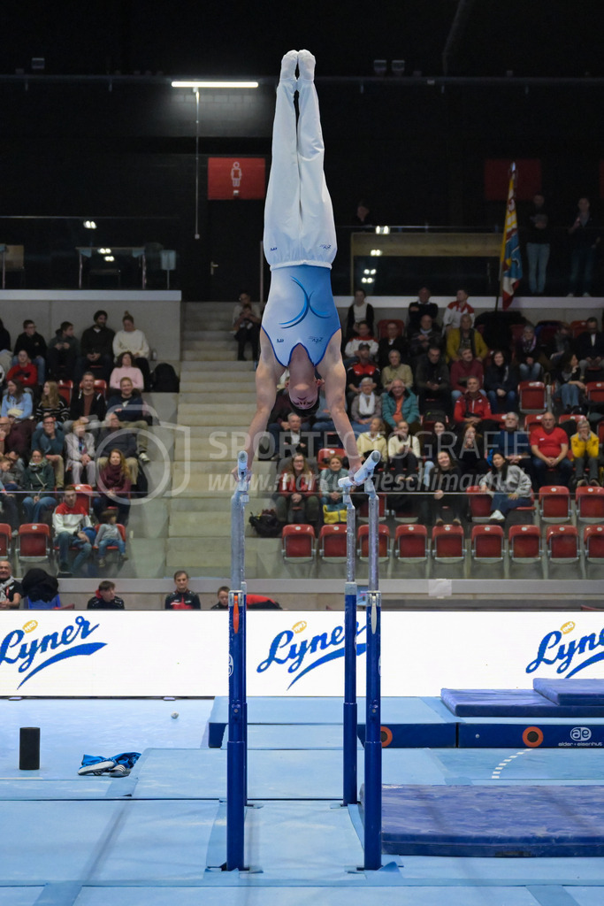 Schweizer Meisterschaften Kunstturnen Mannschaften Männer (A) - 22. November 2025 | Schweizer Meisterschaften Kunstturnen Mannschaften Männer (A)AXA Arena, WinterthurBild: Sportfotografie Markus Aeschimann | www.markus-aeschimann.ch - Realisiert mit Pictrs.com