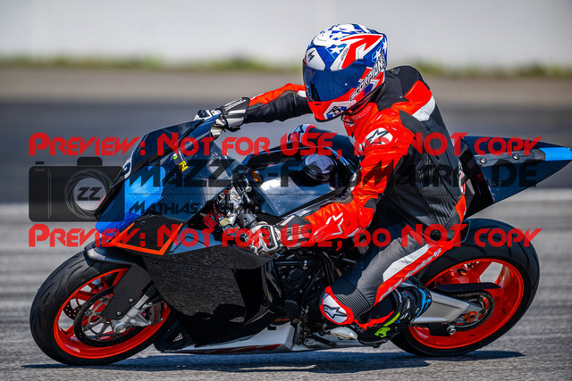 MaZZes_FotoMatrix_240520_6021986_9468 | GELB